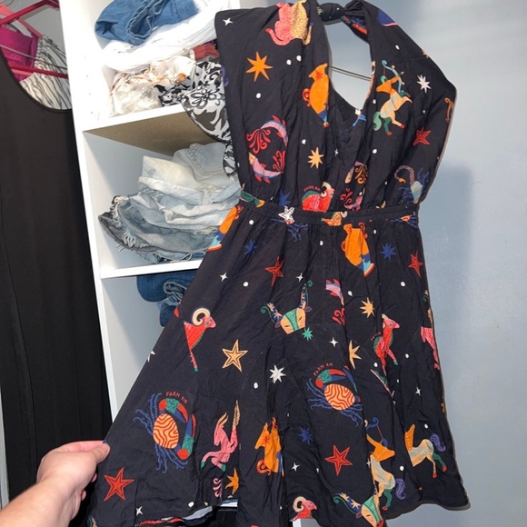 Farm Rio Dress - Picture 1 of 2